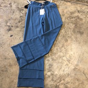 Matilda Jane Off Script Finns